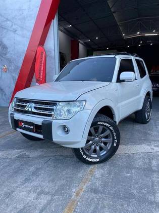MITSUBISHI PAJERO FULL 3.2 HPE 4X4 16V DIESEL 4P AUTOMÁTICO